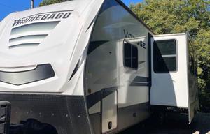 2021 Winnebago Industries Towables Voyage 3033BH RV rental photo 23