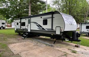 Suite Hotel on Wheels!