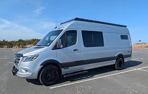 Easy-to-Drive Custom Mercedes Sprinter 170