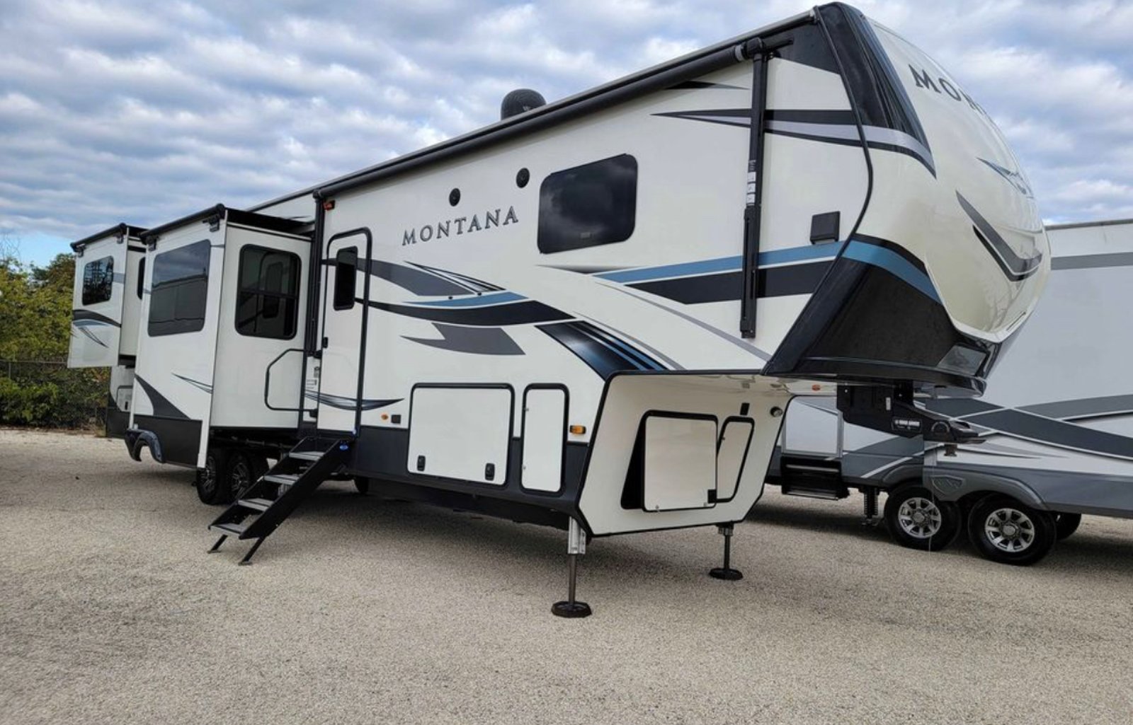 2021 Keystone Rv Montana 3791RD