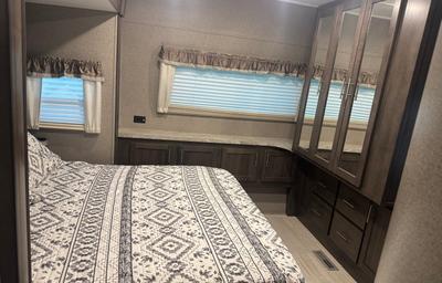 2020 Forest River RV Flagstaff Classic 832BHKS RV rental photo 3