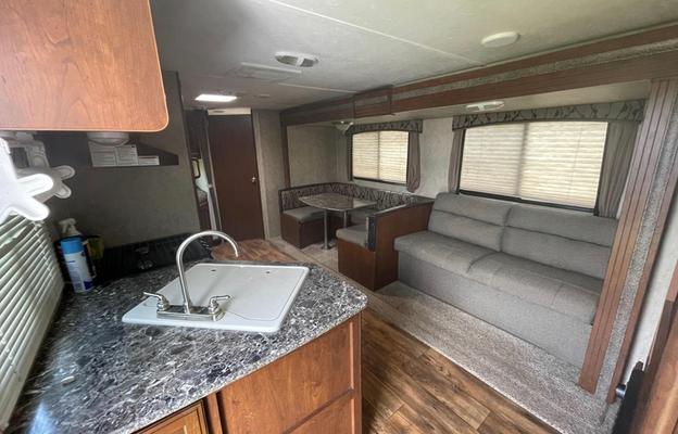 2016 Keystone RV Passport 2670BH Grand Touring RV rental photo 1