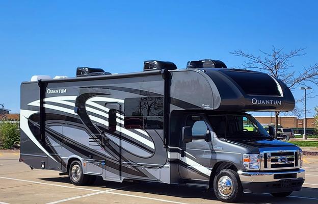 2022 Thor Motor Coach Quantum KW29