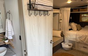 Well Kept Cozy Camper