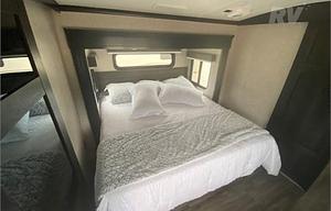 2023 Jayco Pinnacle 36FBTS