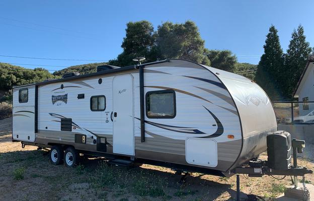 2017 Forest River RV Wildwood X-Lite 282QBXL