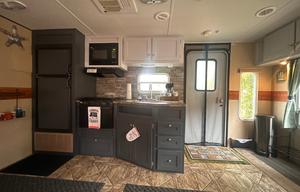 Cozy Home Pet Friendly RV