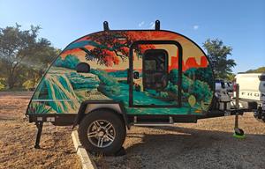 Sunset Teardrop — A/C, Pet-Friendly, Galley