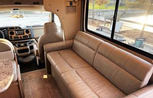 2019 Thor M. Coach Chateau 26B-Geaux Travel Y'all