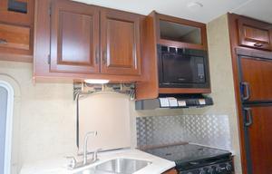 Lady Skipper: 2016 Forest River Sunseeker 2500TS