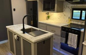 2025 Luxury Forrest River Salem Hemisphere