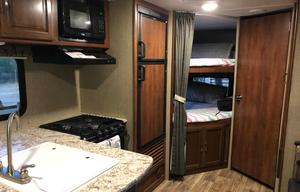 2017 Keystone RV Passport 2400BH Grand Touring