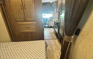 2019 Gulf-stream Conquest Class C