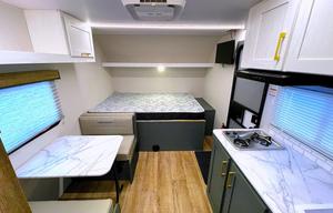 2025 Heartland Eddie Bauer 17BH