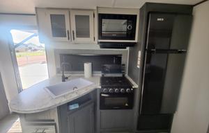 2025 Colorado 29BHC RV rental photo 6