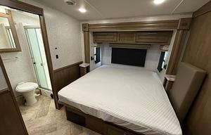 21 Georgetown 35B Bunkhouse