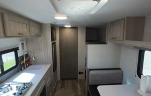 2025 Heartland 17BH Pioneer RV rental photo 4
