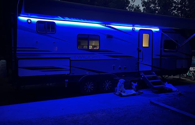 2022 Cruiser Twilight Signature TWS 2600