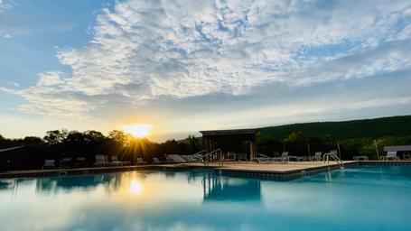 Avalon Resort
