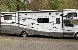 2016 Forest River RV Forester - Sleeps 7