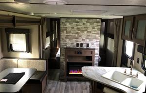 2020 Keystone Hideout - Luxury Camping