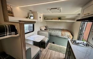 2025 Heartland Eddie Bauer 17BC-H RV rental photo 16