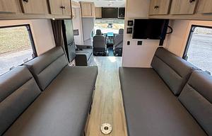 S-20 Premium 2027 Class C - Small