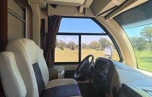 2015 Thor Motor Coach Axis 24.1