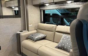 2023 Pursuit 31 BD RV rental photo 16