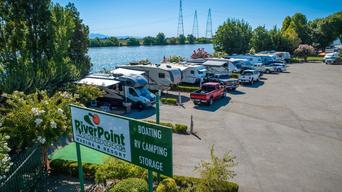 RiverPoint Landing Marina Resort
