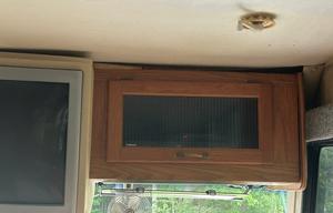 Earth Trekker 35’ Motorcoach for 7