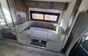 New 2025 Qwest on Mercedes Benz, 25 feet