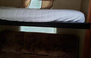 2009 Forest River Cardinal M-3802BH