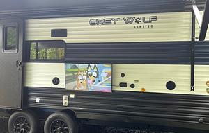 2024 Forest River The Grey Wolf 29TE *DOG FRIENDLY