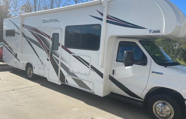 2023 Thor Motor Coach Quantum SE SE31 Ford