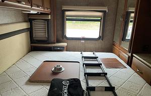 2018 Thor Motor Coach ACE 27.2