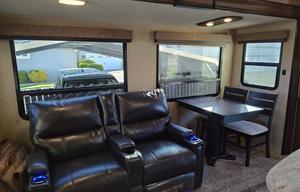 2019 Grand Design Reflection 297RSTS RV rental photo 8