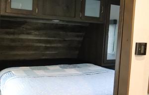 Keystone Bunkhouse
