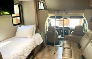 2020 Thor Motor Coach Chateau 24DS Shelly