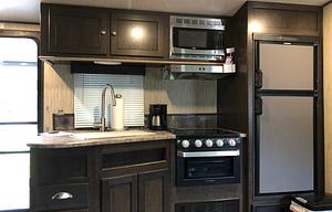 2019 Heartland Sundance Ultra Light XLT 312BH