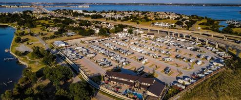 Lakeshore RV Resort