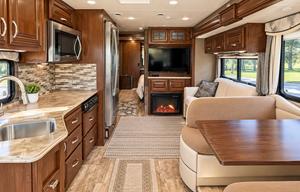 Family Adventure Thor 37TB Bunkhouse