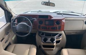 URSULA - 2015 Winnebago Minnie Winnie