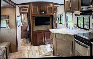 2018 Forest River RV Surveyor 295QBLE