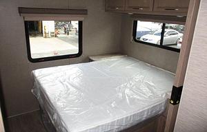 2021 32' Daybreak 30DB