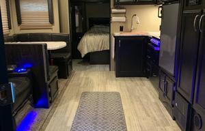 2019 Grand Design Imagine 2800BH