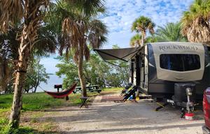 2020 Rockwood Ultra Lite 2608BS - Camp in Luxury!