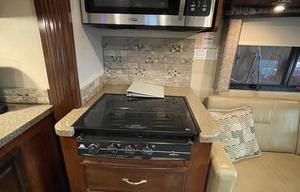 2017 Fleetwood RV Jamboree 30D
