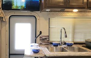 2018 Thor Motor Coach Freedom Elite 24FE
