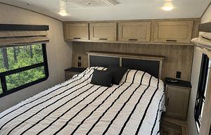 Luxury Bunkhouse RV | Stress-Free Delivery
